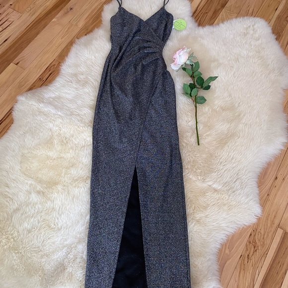 Windsor Dresses & Skirts - NWT Windsor black sparkle dress, size M